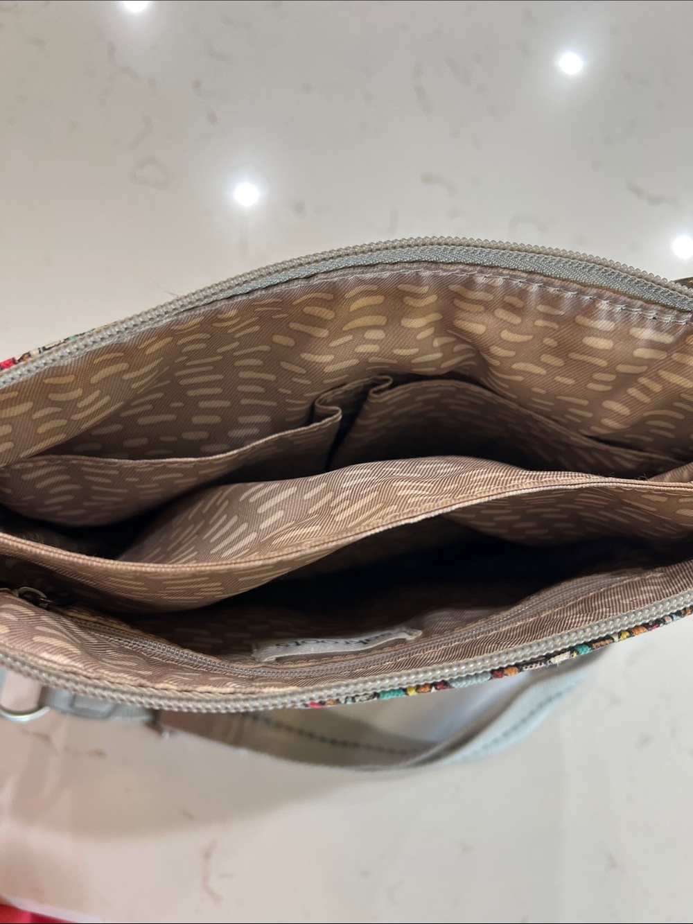 Sakroots Artist Circle Canvas Crossbody Bag Multicolor Print - Picture 9 of 14